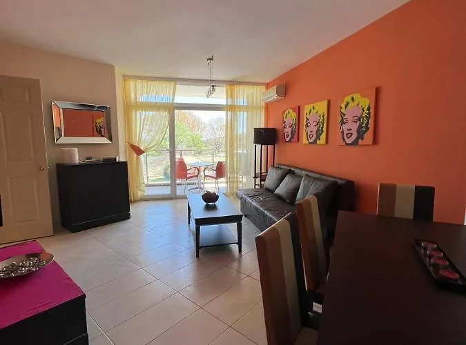 Bulgaria Na Lato Z Widokiem Na Morze Апартамент *