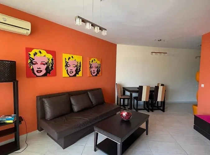 Bulgaria Na Lato Z Widokiem Na Morze